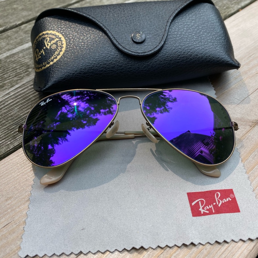 RAY BAN MIRRORED AVIATORS